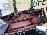 Christian Dior Bags Bags - The Tote   069