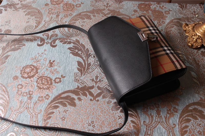 Burberry Bags - BG Bags - 1071