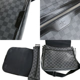 LOUIS VUITTON Daniel MM Shoulder Bag