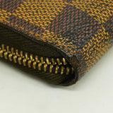 LOUIS VUITTON Zippy wallet