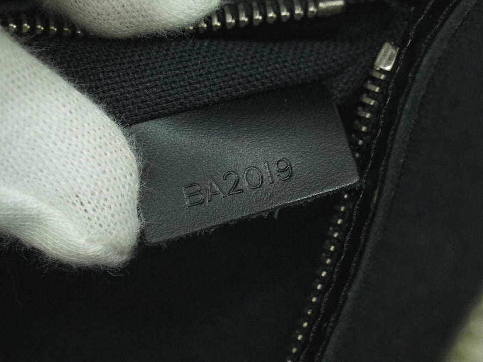 LOUIS VUITTON yoon Briefcases & Attaches