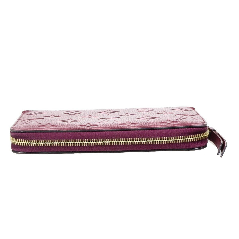 LOUIS VUITTON Zippy wallet
