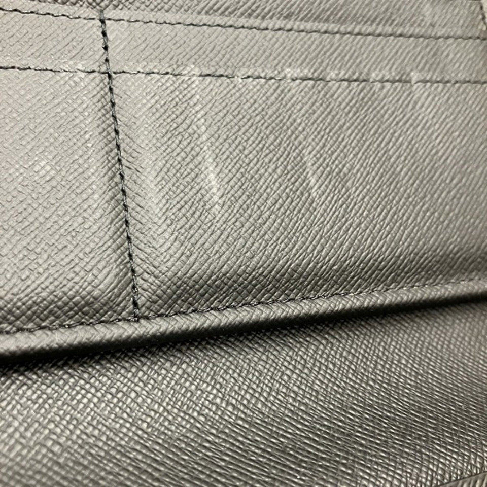 LOUIS VUITTON Zippy Wallet Vertical