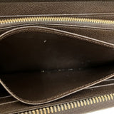 LOUIS VUITTON Zippy wallet