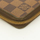 LOUIS VUITTON Zippy wallet