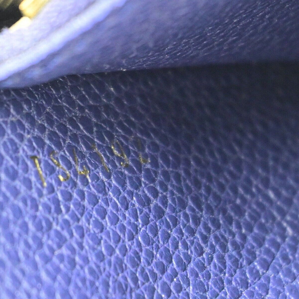 LOUIS VUITTON Zippy organizer Wallet