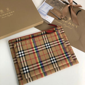 Burberry Bags - Bagsattire   243