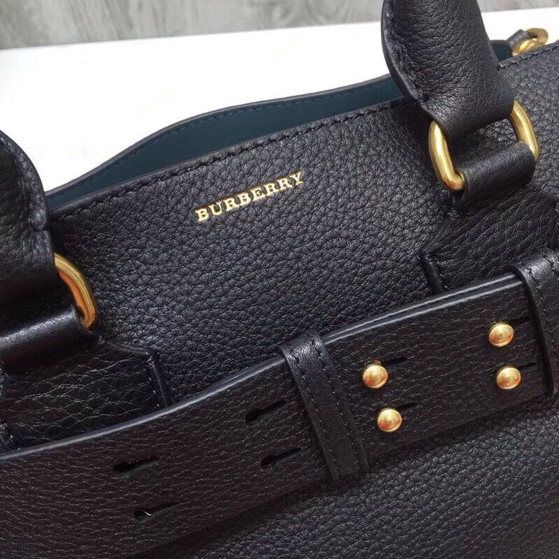 Burberry Bags - Bagsattire   440