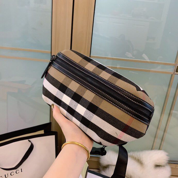 Burberry Bags - Bagsattire   214