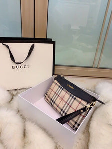 Burberry Bags - Bagsattire   218