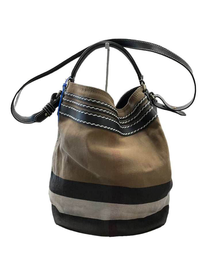 Crossbody Luxury Designer By Burberry  Size: Large