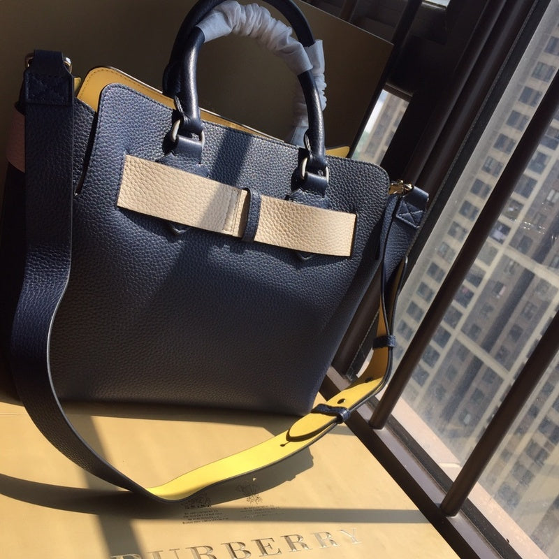 Burberry Bags - Bagsattire   439