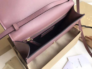 Burberry Bags - Bagsattire   499