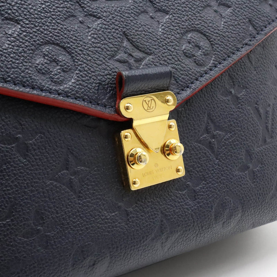 Louis Vuitton Metis  Canvas Clutch Bag