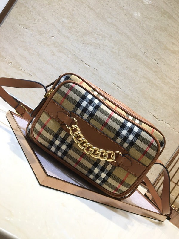 Burberry Bags - Bagsattire   372