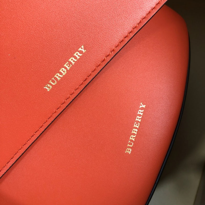Burberry Bags - Bagsattire   330