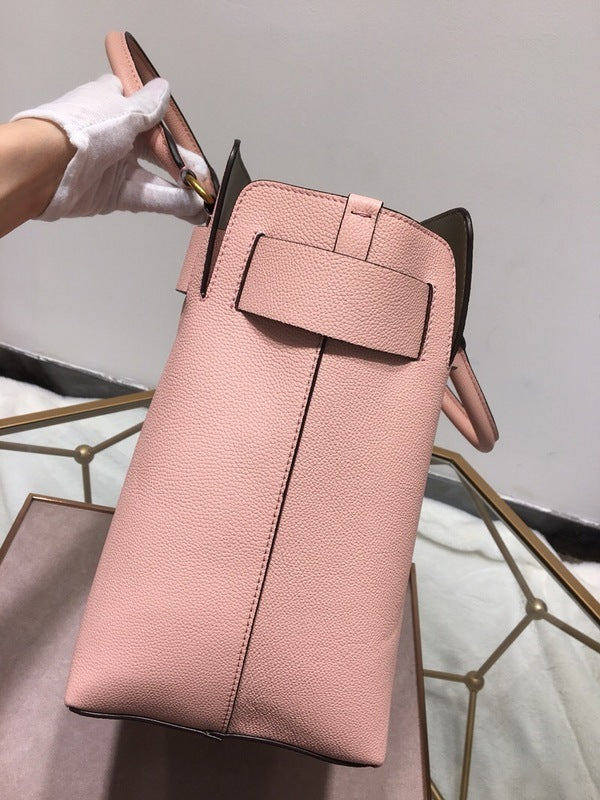 Burberry Bags - Bagsattire   371