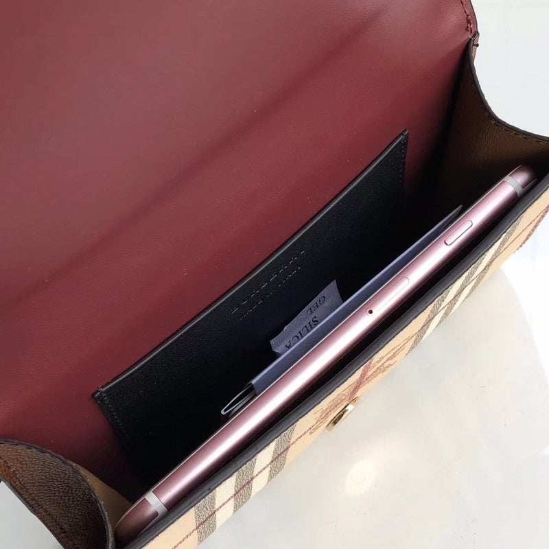 Burberry Bags - Bagsattire   230