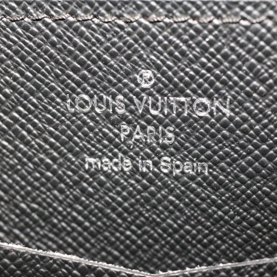 LOUIS VUITTON Zippy XL Wallet