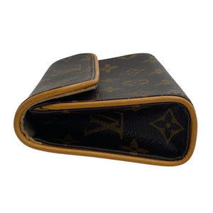 Louis Vuitton Florentine  Leather Clutch Bag