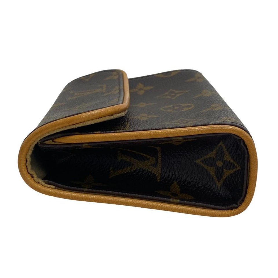 Louis Vuitton Florentine  Leather Clutch Bag
