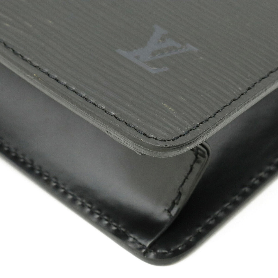Louis Vuitton Pochette  Leather Clutch Bag