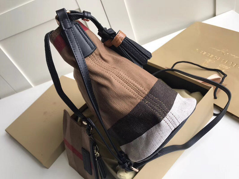 Burberry Bags - Bagsattire   438