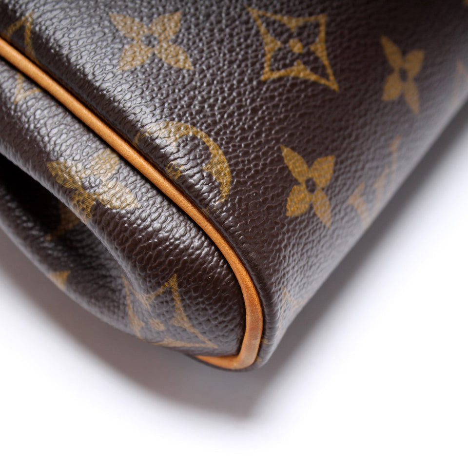 Eva Clutch Monogram