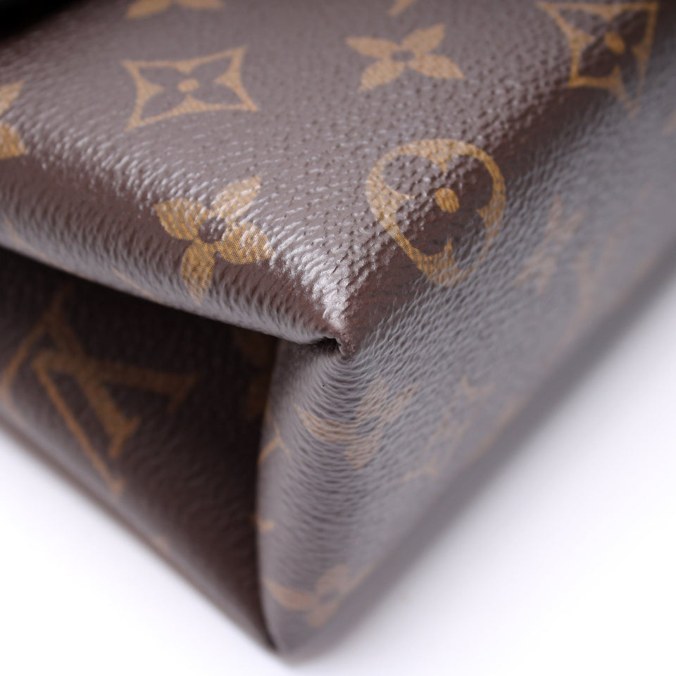 Locky BB Monogram