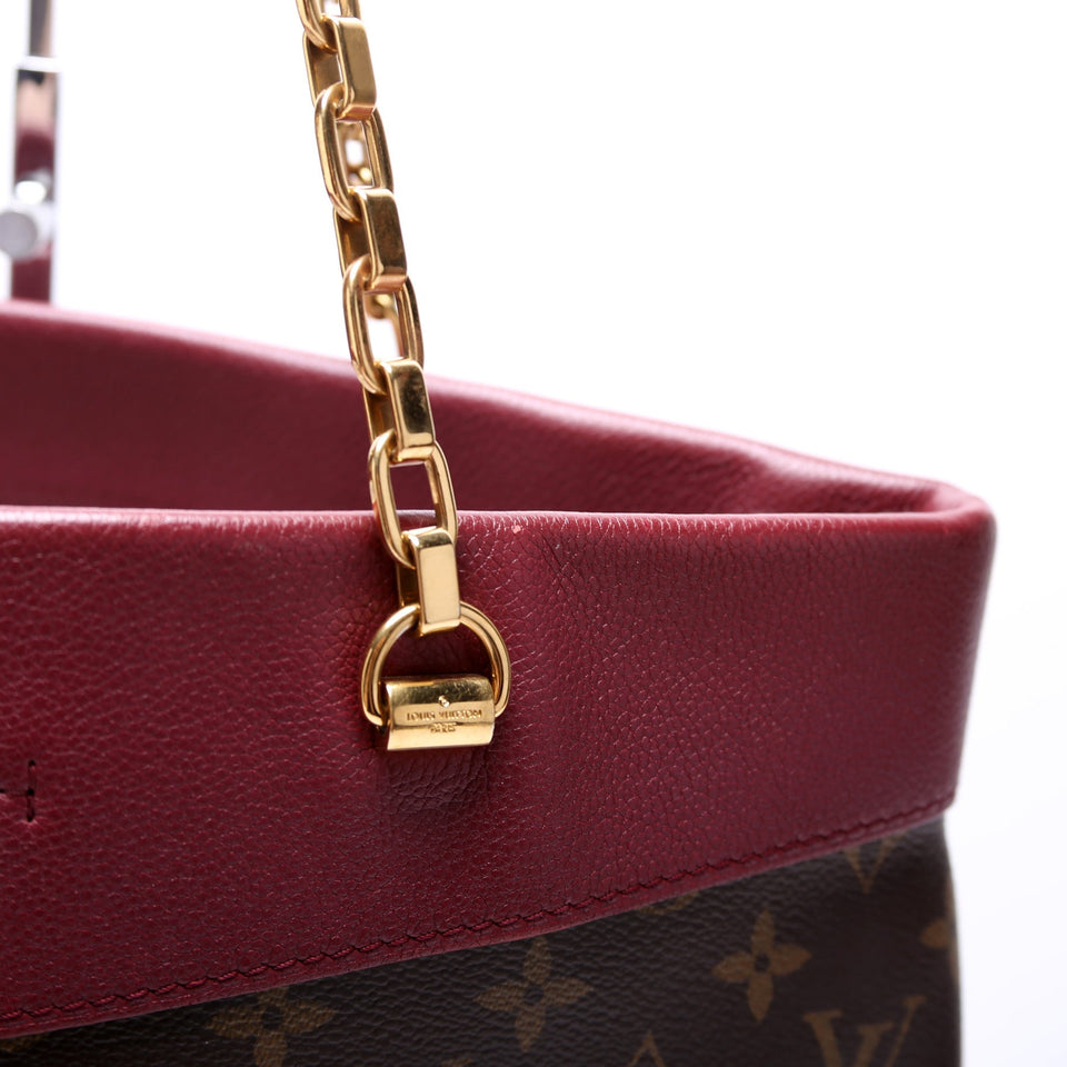 Pallas Shopper Monogram