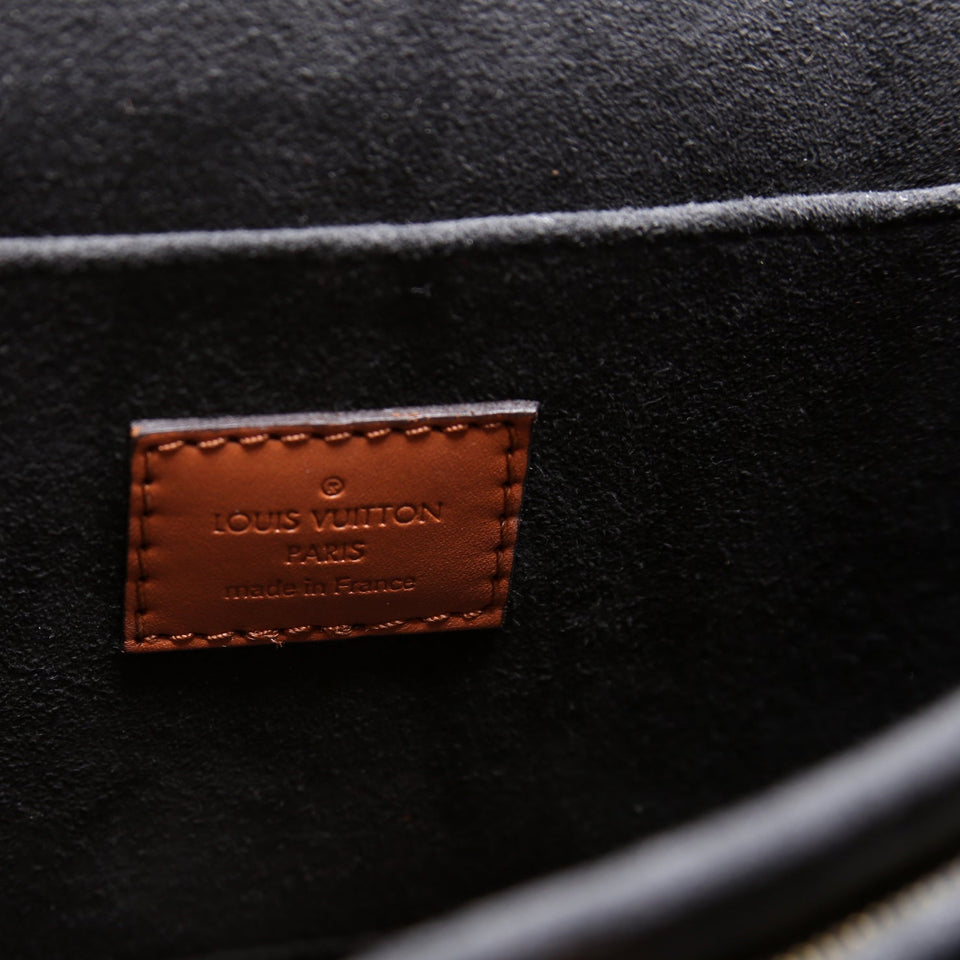 Dauphine MM Reverse Monogram