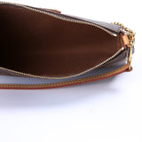 Eva Clutch Monogram