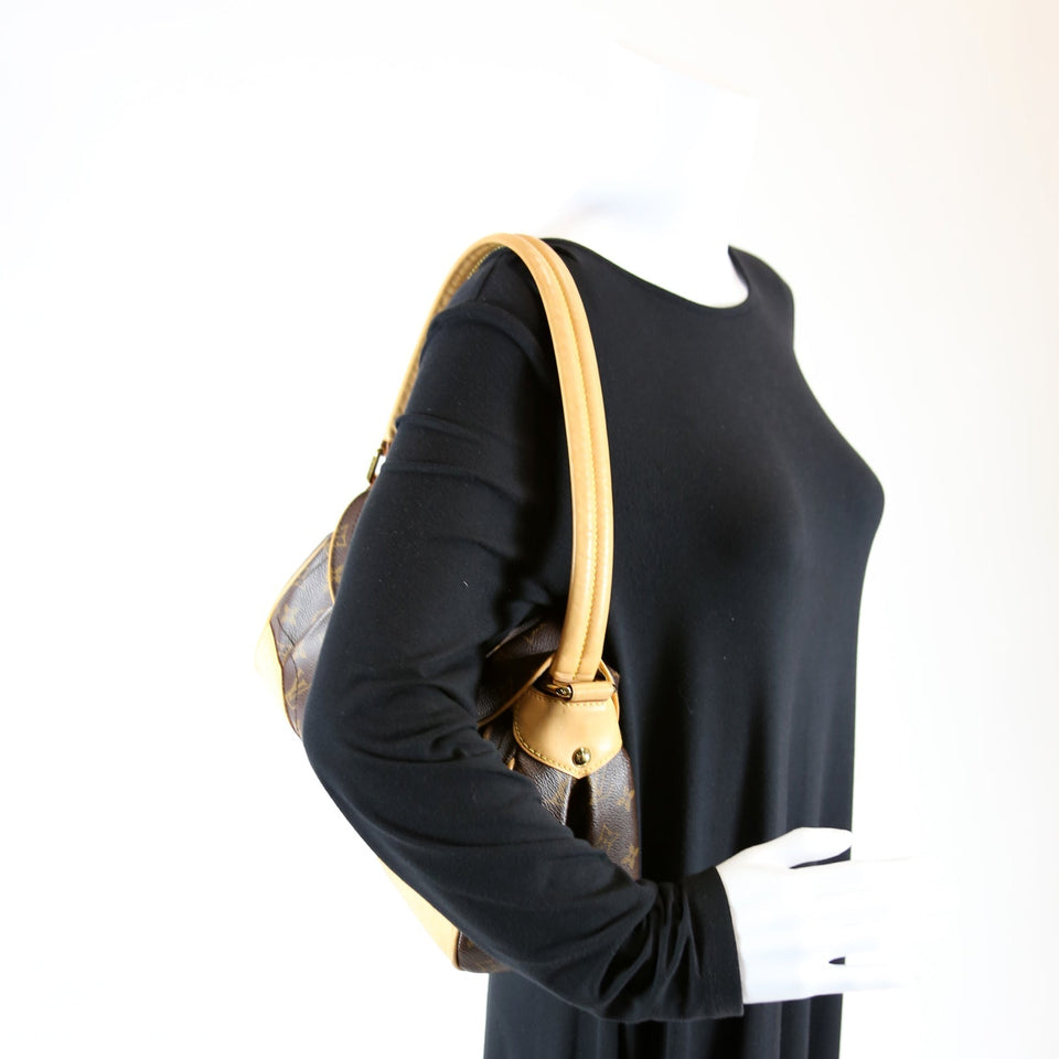 Beverly MM Monogram