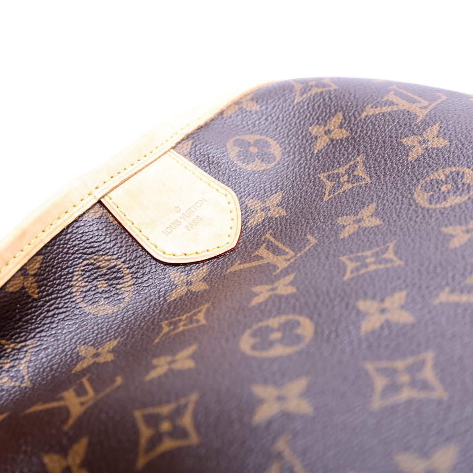 Delightful PM Monogram