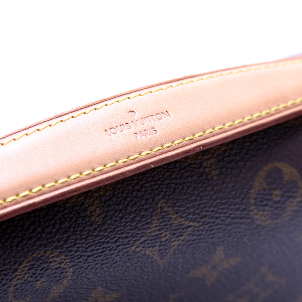 Pochette Metis Monogram