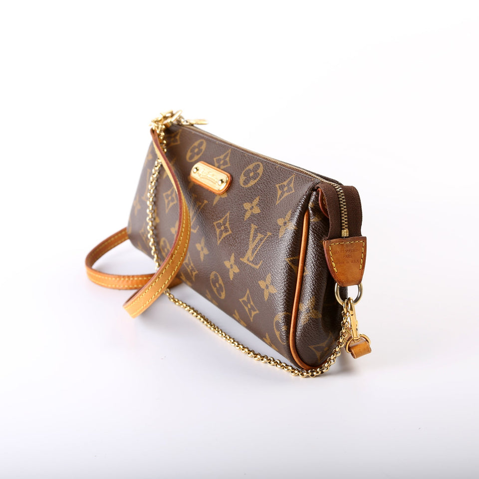 Eva Clutch Monogram