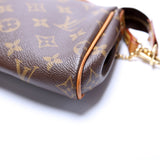 Eve Clutch Monogram
