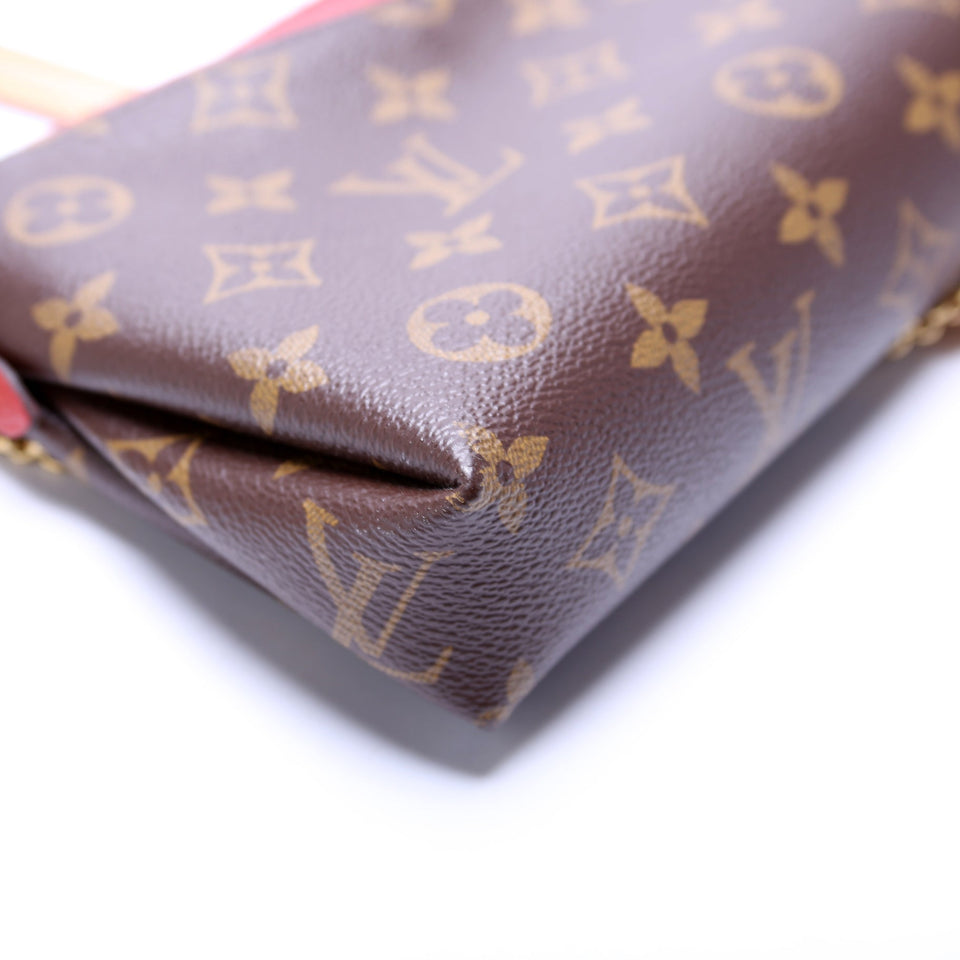 Pallas Clutch Monogram
