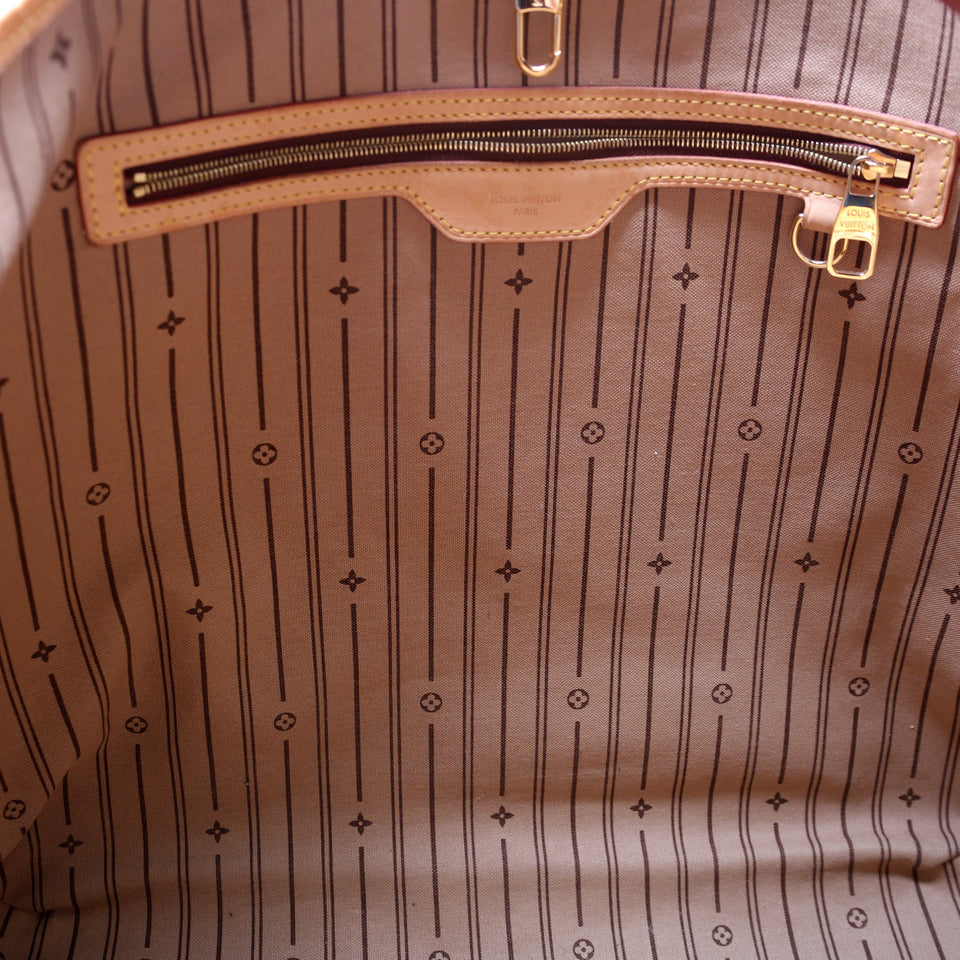 Delightful GM Monogram