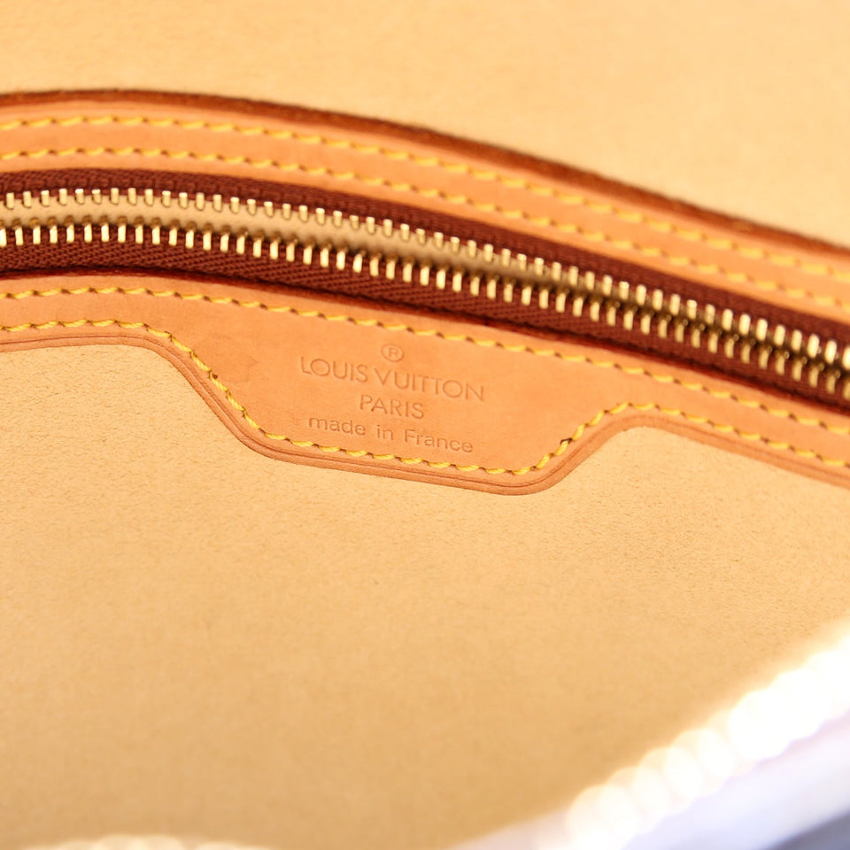 Looping GM Monogram