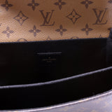 Pochette Metis Reverse Monogram