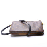Doube Zip Pochette Giant Reverse Monogram