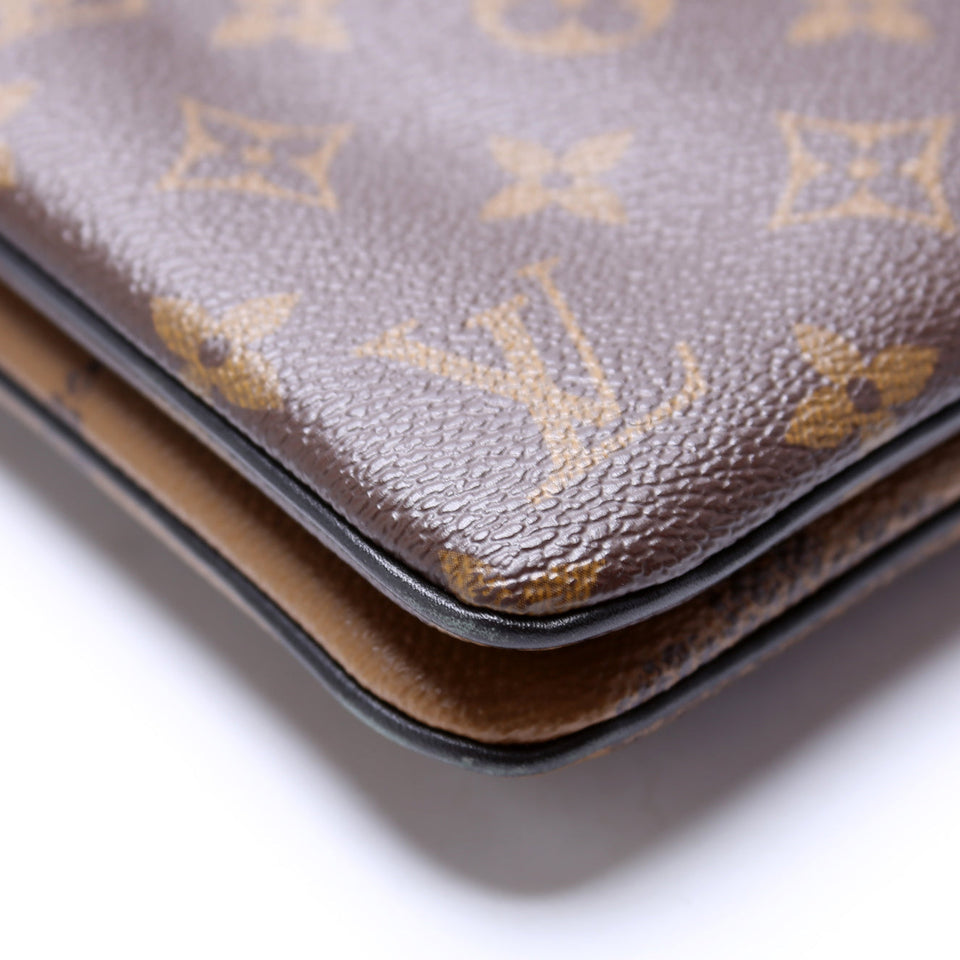 Doube Zip Pochette Giant Reverse Monogram