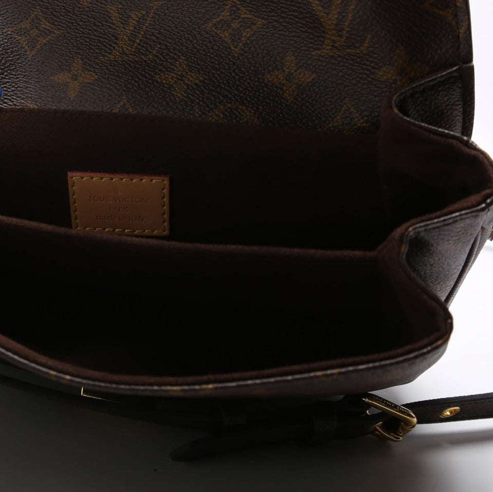 Pochette Metis Monogram