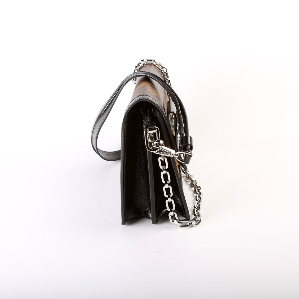 Dauphine MM Giant Monogram