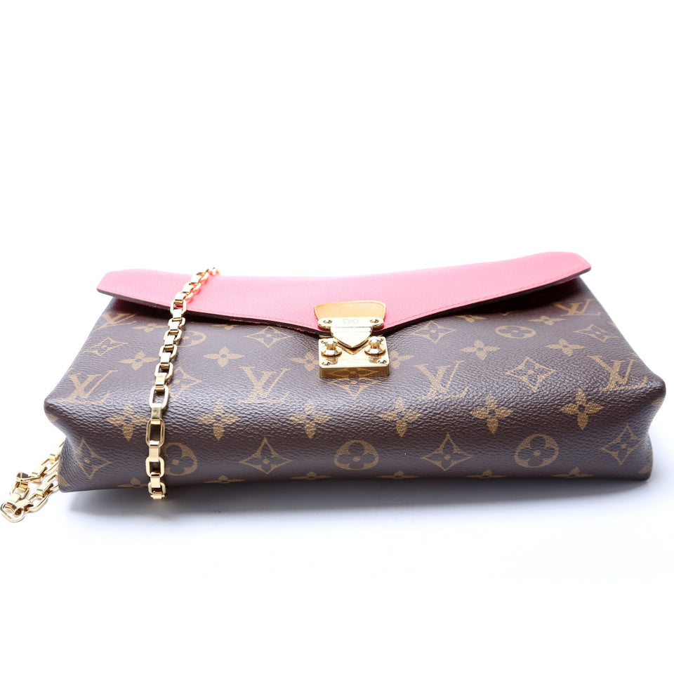 Pallas Chain Monogram
