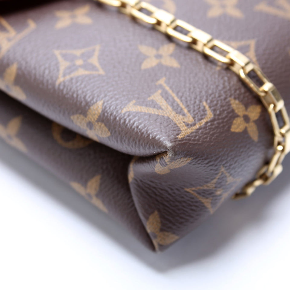 Pallas Chain Monogram