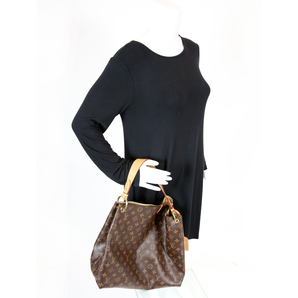 Graceful MM Monogram