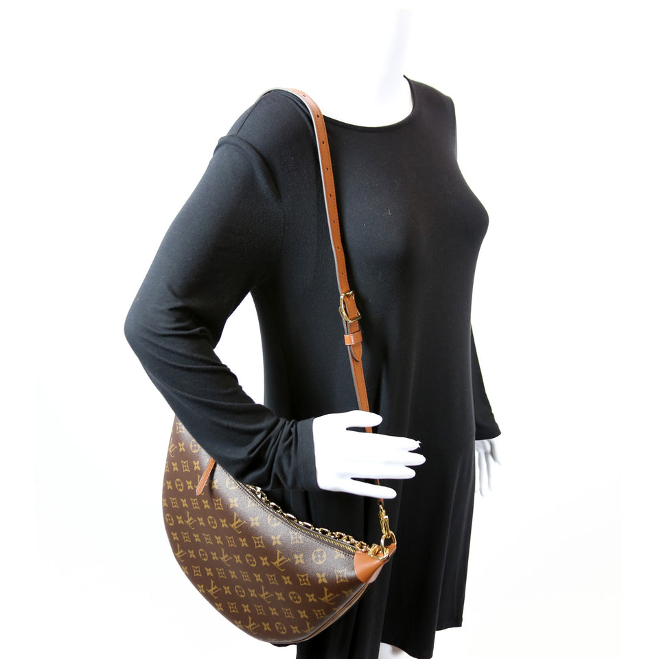 Loop Hobo Reverse Monogram