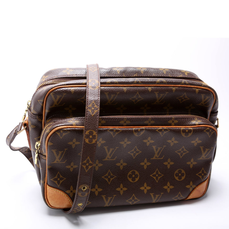 Nil Monogram